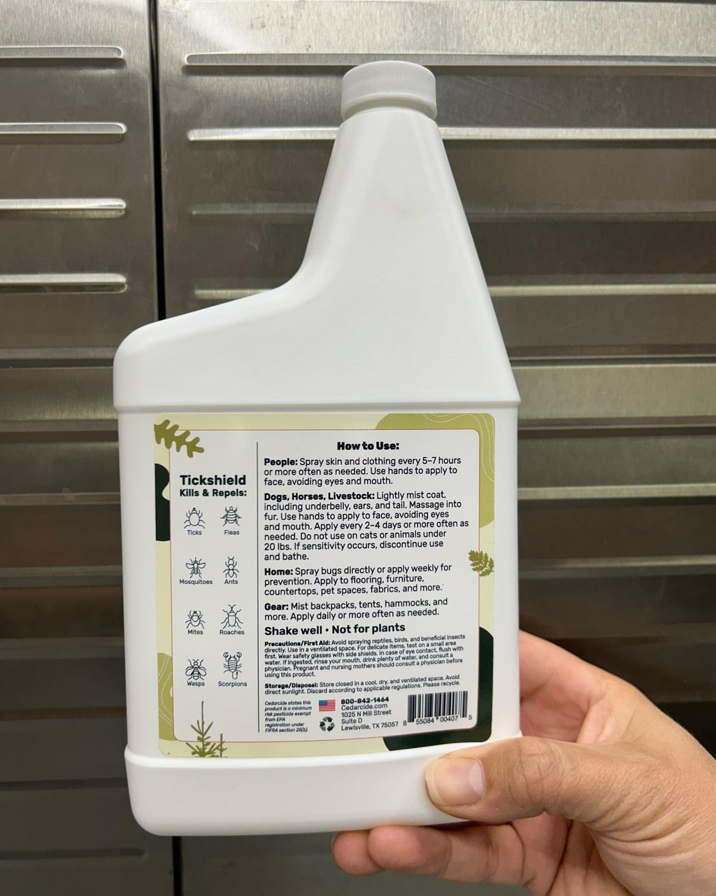 Cedar Oil Spray Kills & Repels Ticks, Fleas, Chiggers and Mosquitoes Z43702