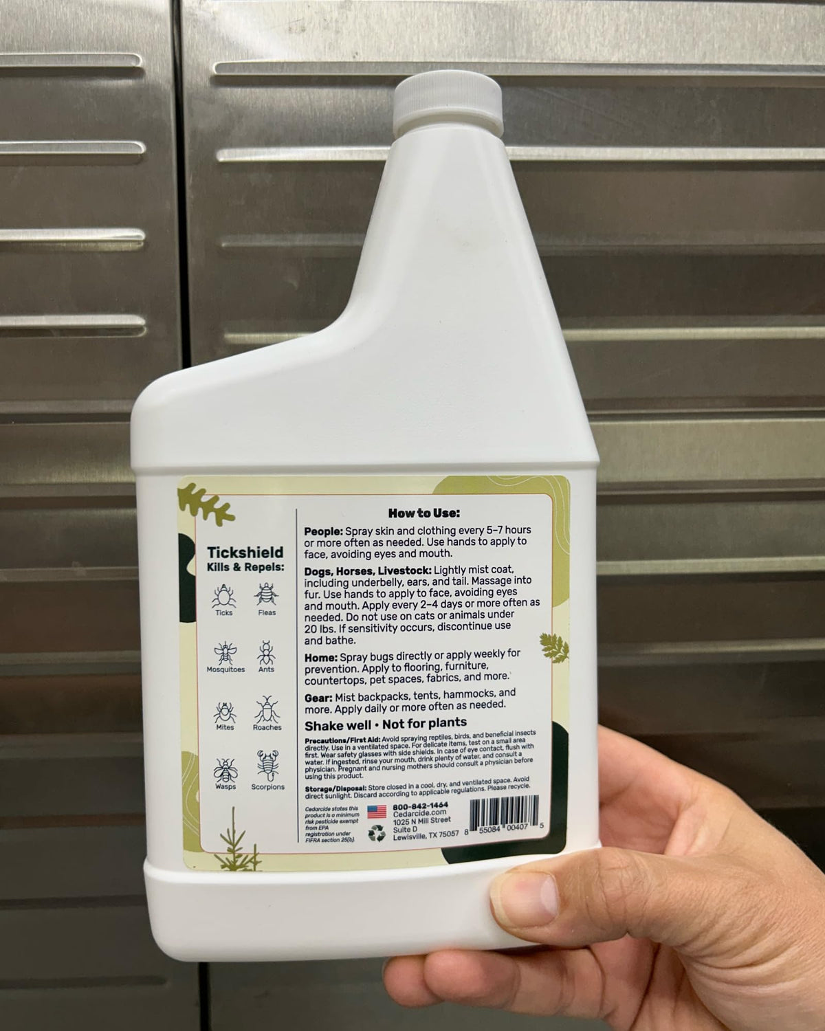 Cedar Oil Spray Kills & Repels Ticks, Fleas, Chiggers and Mosquitoes Z43702